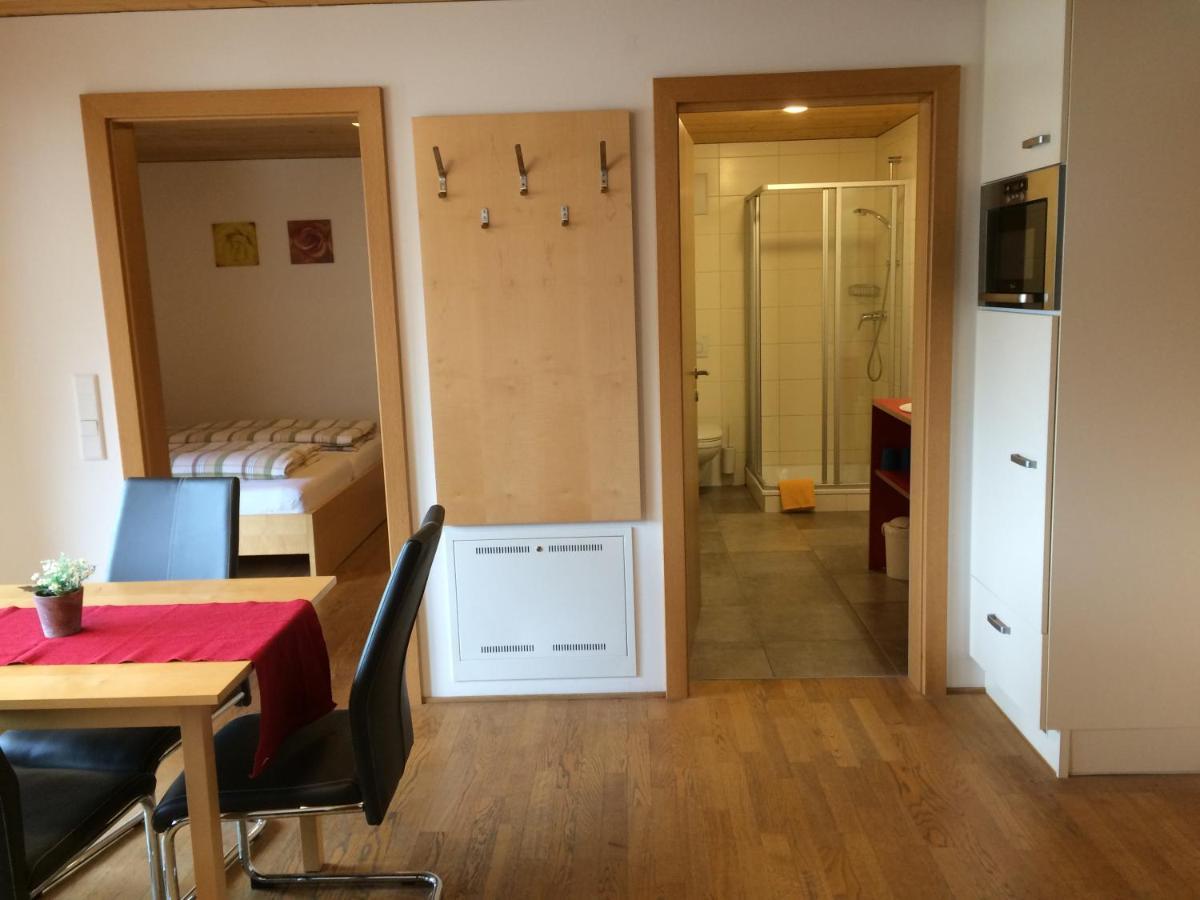 Waeldermetzge Huettenzimmer Und Wohnungen Warth  Exterior foto